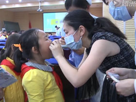聯(lián)邦口腔醫(yī)院免費(fèi)為2000多名少年兒童口腔檢查